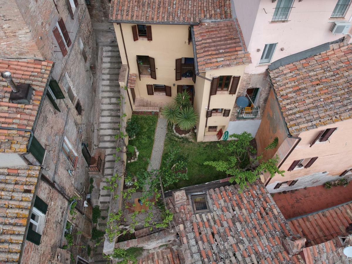 Umbrian Concierge - La Casa Dei Pellari Perugia
